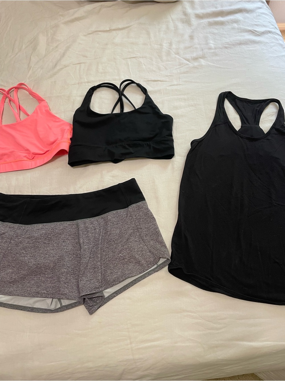 LuluLemon Women’s Bundle